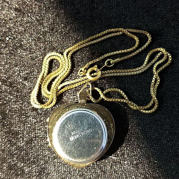 Jacques Carpentier Quartz Heart Necklace Watch - Picture 2 of 2